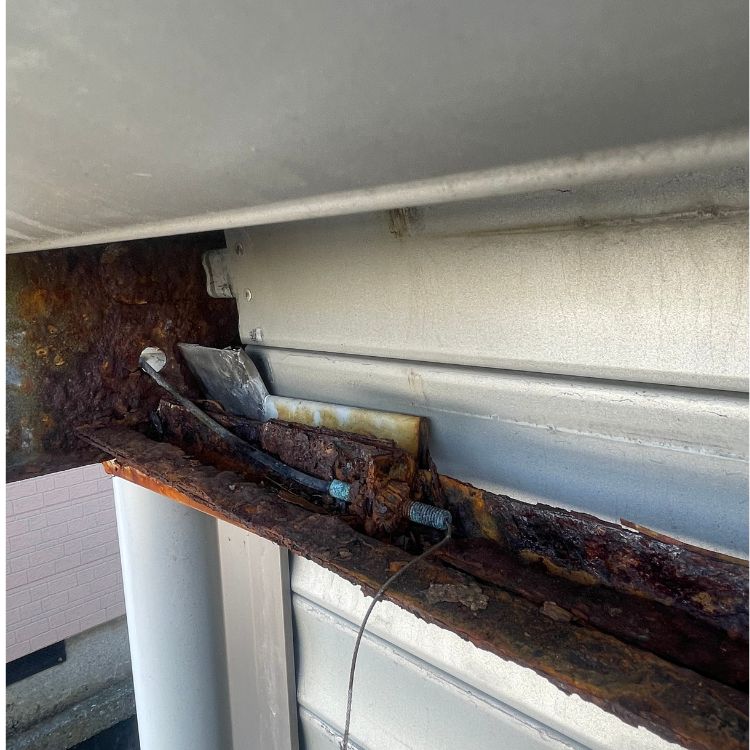 施工前（サビによる腐食）